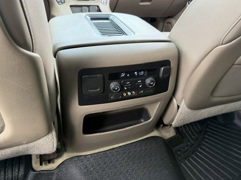 Used 2016 GMC Yukon SLT w/ Open Road Package image 21