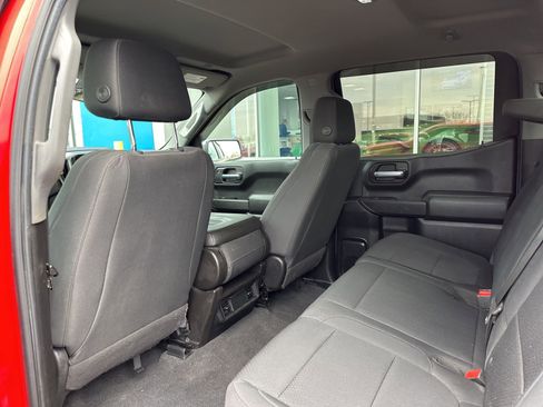 Used 2020 Chevrolet Silverado 1500 Custom w/ Custom Value Package image 14