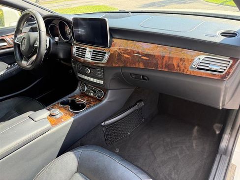Used 2016 Mercedes-Benz CLS 400 image 19