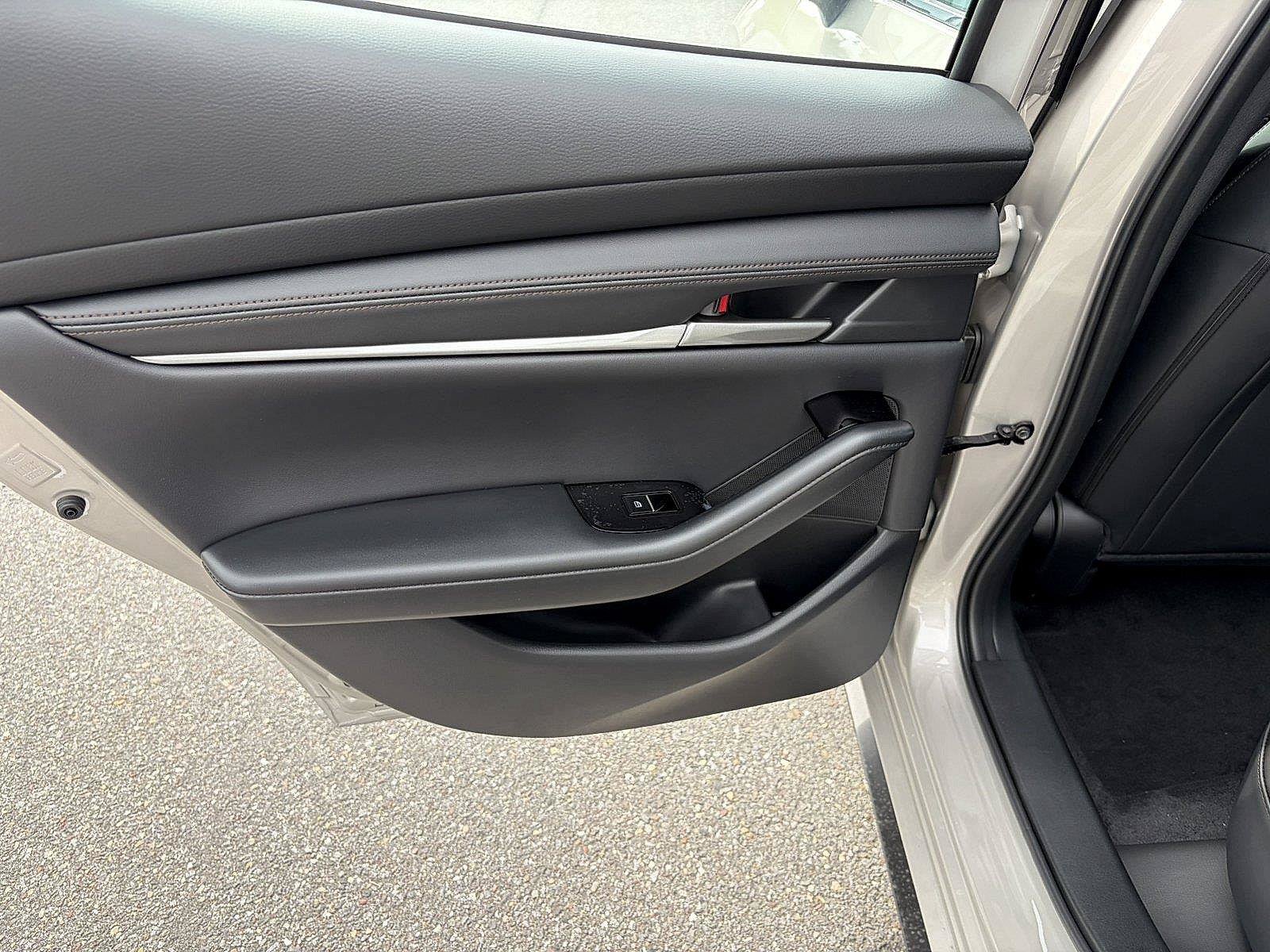 New 2026 MAZDA MAZDA3 s Sport FWD image 14