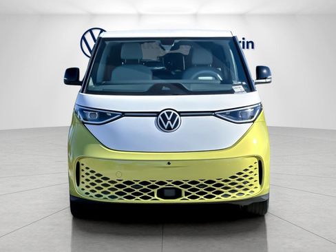 New 2025 Volkswagen ID. Buzz 1st Edition image 8