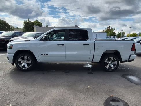 New 2026 RAM 1500 Express AWD/4WD image 4