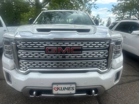 Used 2021 GMC Sierra 3500 Denali AWD/4WD image 4