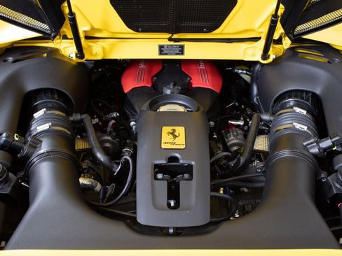 Certified 2019 Ferrari 488 Spider image 43