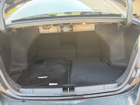 Used 2010 Suzuki Kizashi GTS FWD image 24