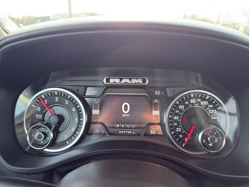 Used 2021 RAM 1500 Big Horn image 18