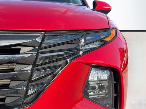 Used 2022 Hyundai Tucson SEL w/ Convenience + Premium Package image 10