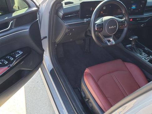 Used 2025 Kia K5 GT-Line w/ GT-Line Premium Package image 11