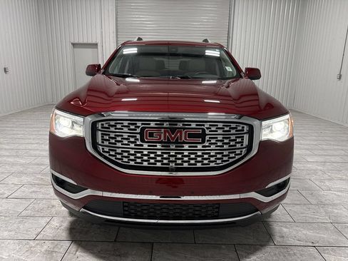 Used 2019 GMC Acadia Denali w/ Technology Package AWD/4WD image 32