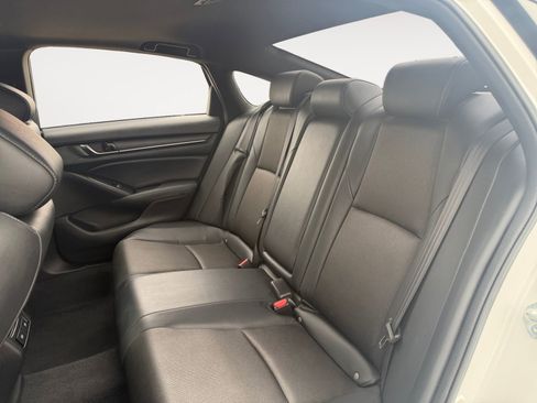 Used 2022 Honda Accord Sport image 13