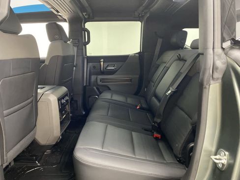 Used 2024 GMC Hummer EV 3X image 16