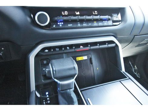 Used 2023 Toyota Tundra Platinum image 25