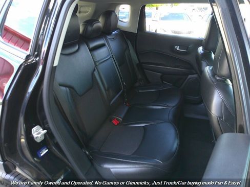 Used 2019 Jeep Compass Altitude image 24