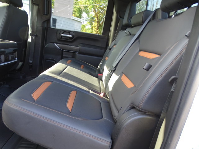Certified 2022 GMC Sierra 2500 AT4 w/ AT4 Preferred Package AWD/4WD image 5