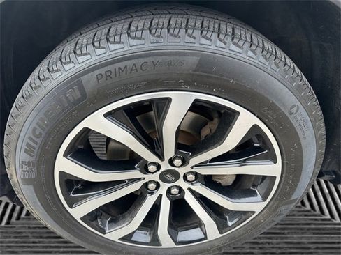 Used 2022 Ford Explorer ST-Line image 14