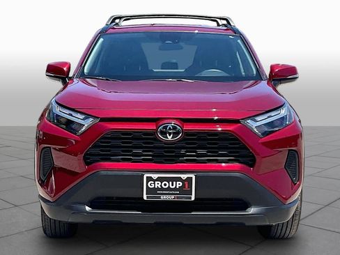 Used 2025 Toyota RAV4 XLE FWD image 4