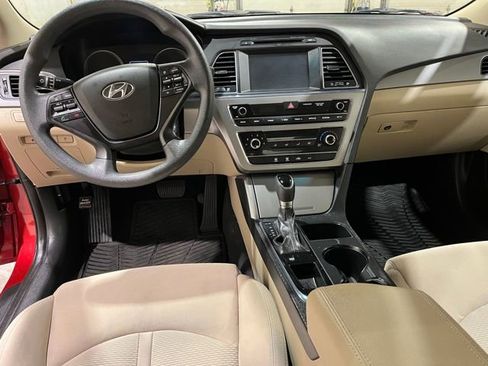 Used 2017 Hyundai Sonata ECO image 15