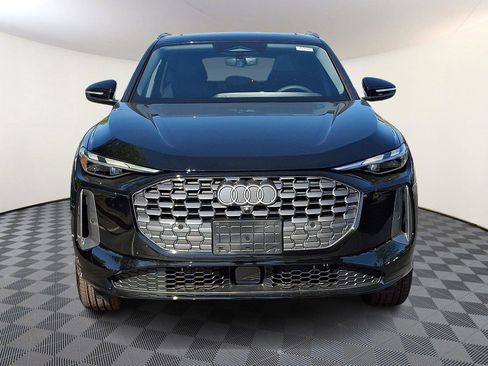 New 2026 Audi Q5 Premium image 2