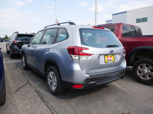 Used 2019 Subaru Forester w/ Alloy Wheel Package AWD/4WD image 3