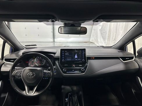 Used 2021 Toyota Corolla SE w/ SE Premium Package FWD image 41