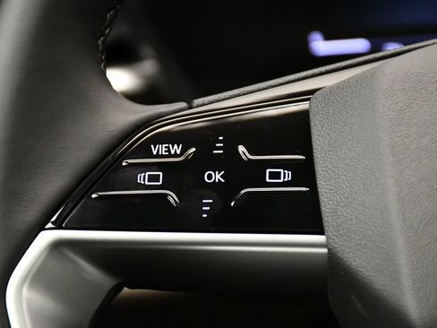 Used 2025 Audi Q5 Premium w/ Convenience Package AWD/4WD image 22