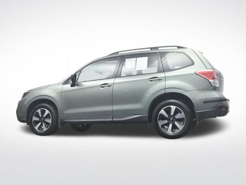 Used 2017 Subaru Forester 2.5i w/ Alloy Wheel Package AWD/4WD image 46