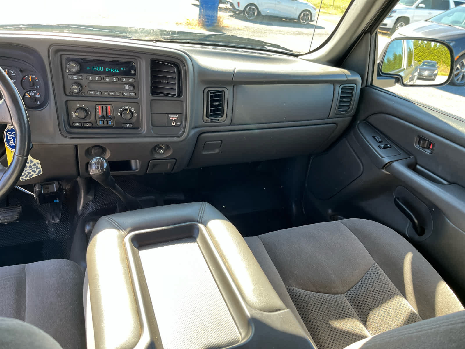 Used 2007 Chevrolet Silverado 2500 LT AWD/4WD image 21