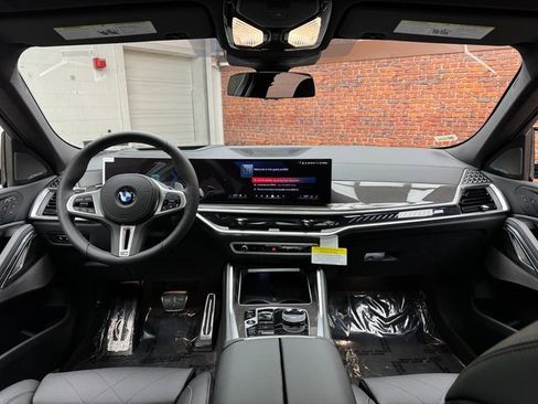 New 2026 BMW X6 M60i image 12