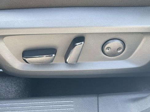 New 2026 Nissan Rogue SV FWD image 22