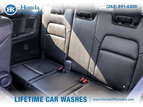 Used 2024 Nissan Pathfinder SL w/ SL Premium Package AWD/4WD image 13