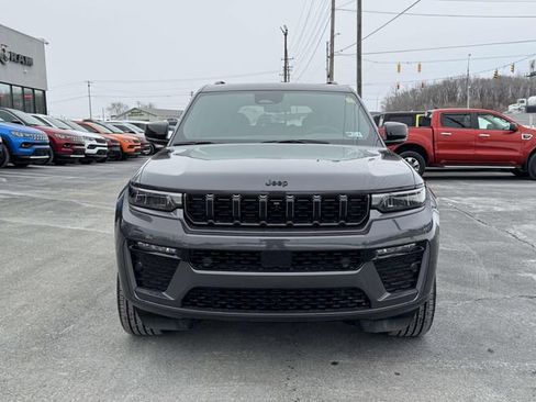 New 2026 Jeep Grand Cherokee Limited AWD/4WD image 25