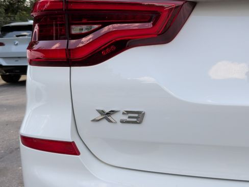 Used 2019 BMW X3 xDrive30i w/ Premium Package AWD/4WD image 12