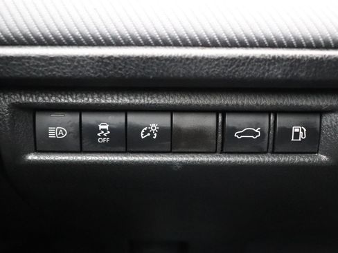 Used 2025 Toyota Camry SE image 41