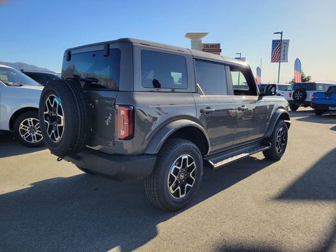 New 2025 Ford Bronco Outer Banks image 4