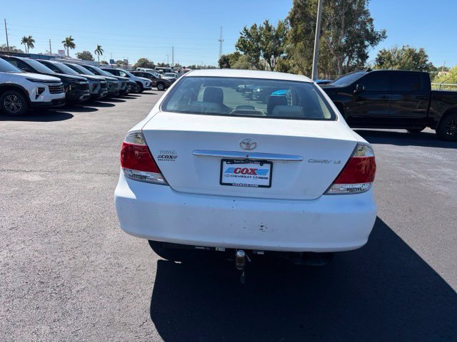 Used 2005 Toyota Camry LE FWD image 5