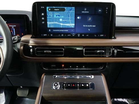 New 2026 Lincoln Aviator Reserve AWD/4WD image 28