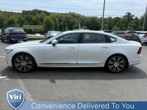 Certified 2023 Volvo S90 B6 Ultimate w/ Protection Package Premier AWD/4WD image 5