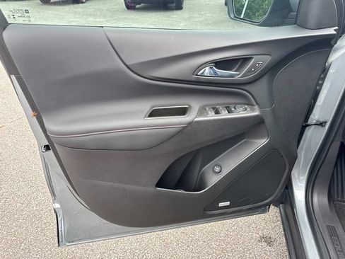 Used 2024 Chevrolet Equinox RS w/ RS Leather Package FWD image 25