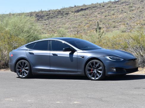 Used 2018 Tesla Model S P100D AWD/4WD image 3