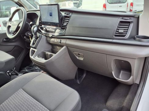 Certified 2024 Ford Transit 350 XLT image 27