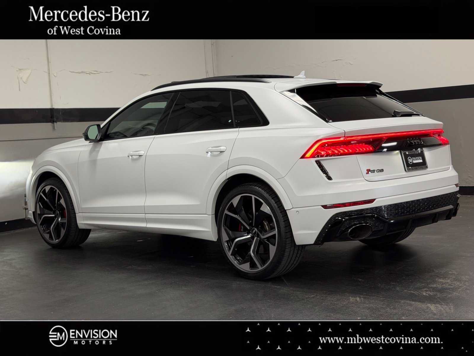 Used 2023 Audi RS Q8 w/ Black Optic Package AWD/4WD image 9