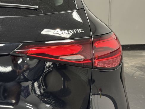 Certified 2025 Mercedes-Benz GLC 350e 4MATIC image 12