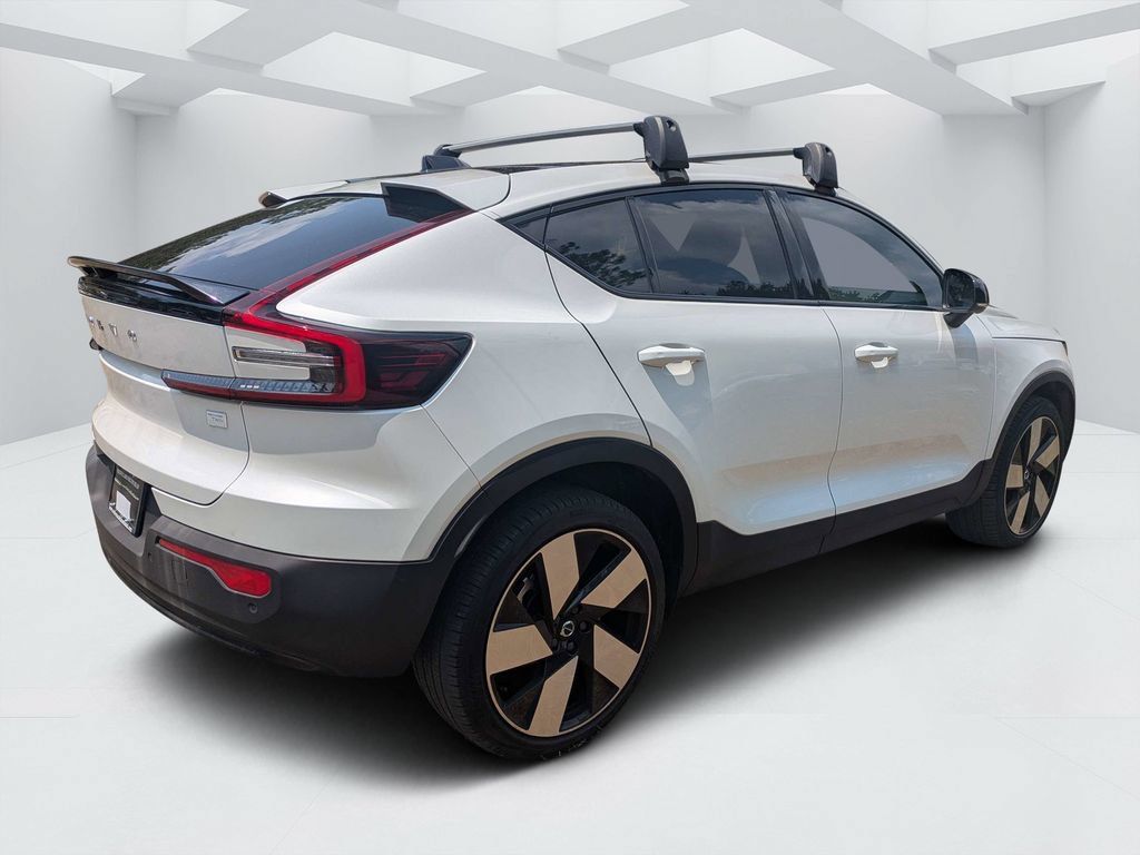 Used 2023 Volvo C40 P8 Recharge Ultimate w/ Protection Package Premier AWD/4WD image 5