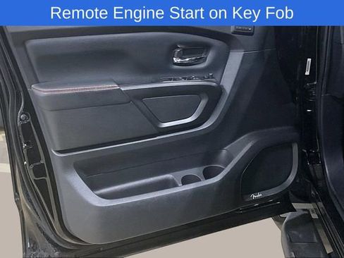 Used 2020 Nissan Titan PRO-4X w/ Pro-4x Convenience Package image 22