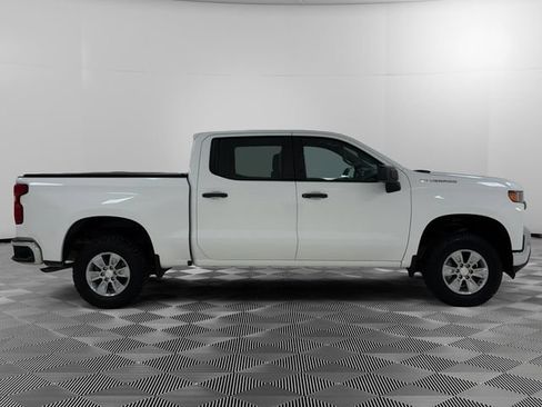 Used 2019 Chevrolet Silverado 1500 W/T w/ WT Appearance Package AWD/4WD image 6