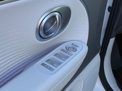 Used 2026 Hyundai Ioniq 9 SEL image 11