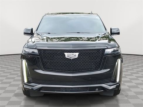 Certified 2023 Cadillac Escalade Sport Platinum image 2