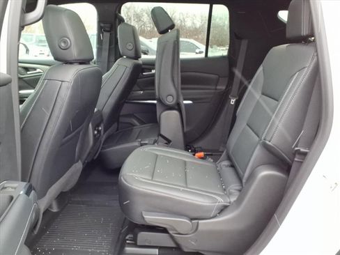 New 2026 Chevrolet Traverse LT w/ Sun and Wheel Package image 29