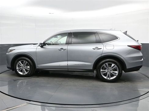 Used 2023 Acura MDX SH-AWD image 5