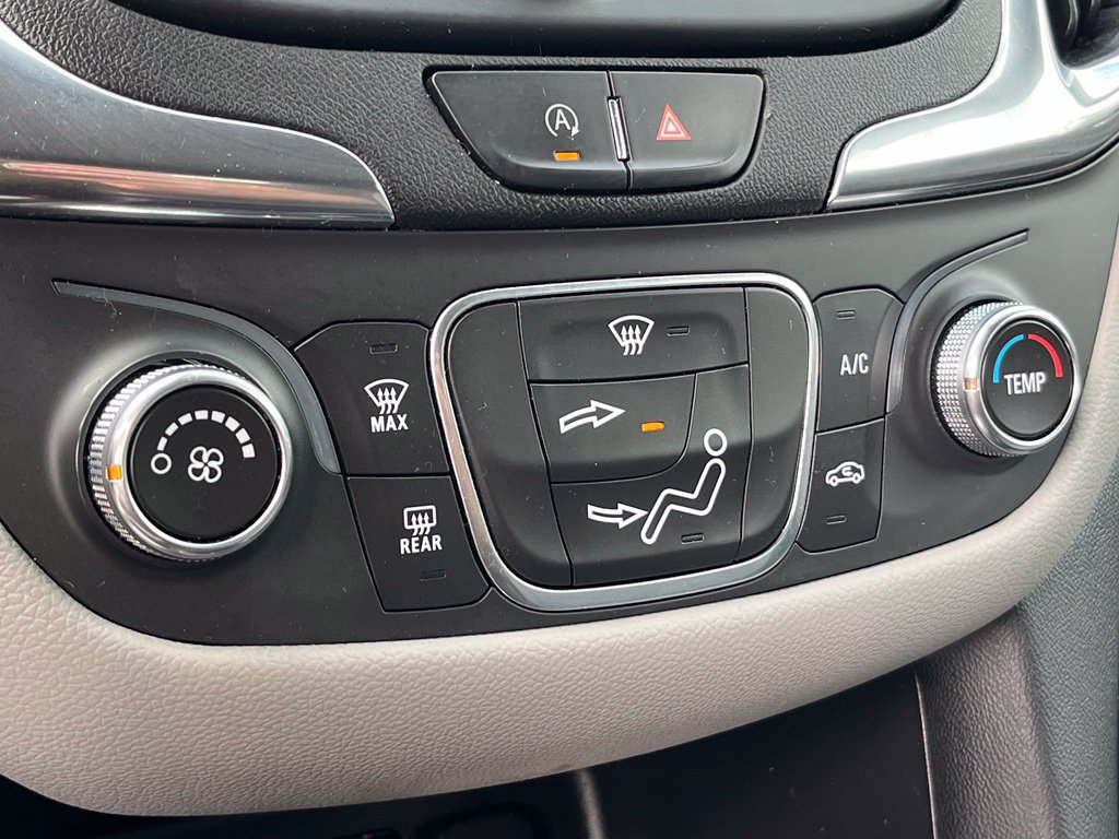 Used 2022 Chevrolet Equinox LT FWD image 24
